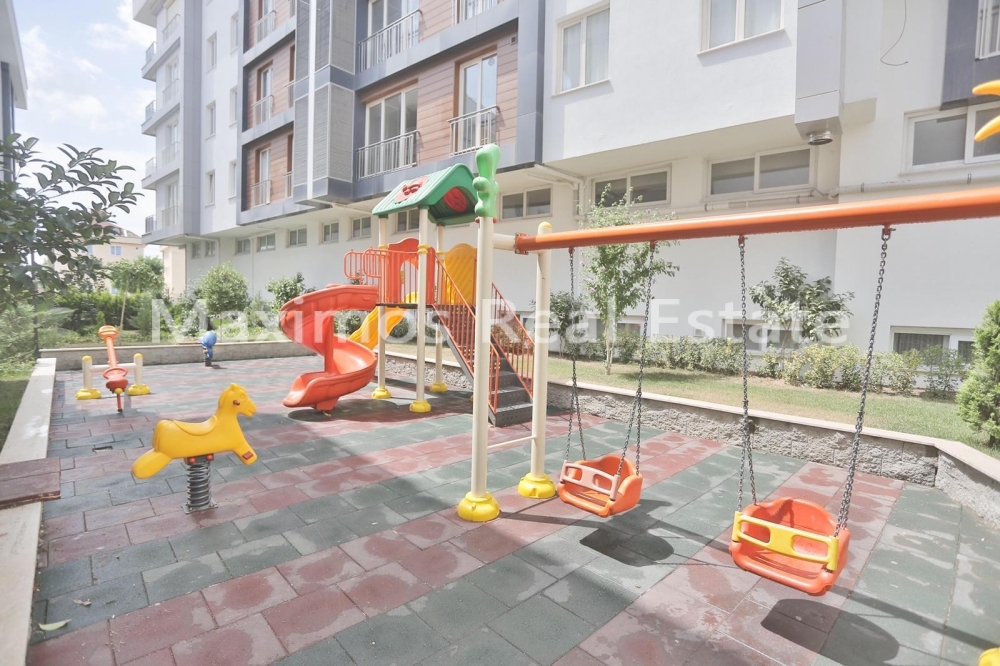 2 Bedroom Cheap Apartment for Sale in Beylikduzu – bedroom (image 4)