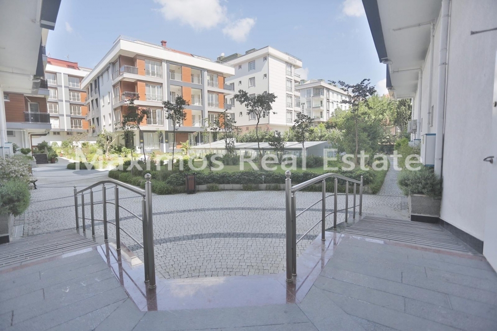 2 Bedroom Cheap Apartment for Sale in Beylikduzu – garden view (image 8)